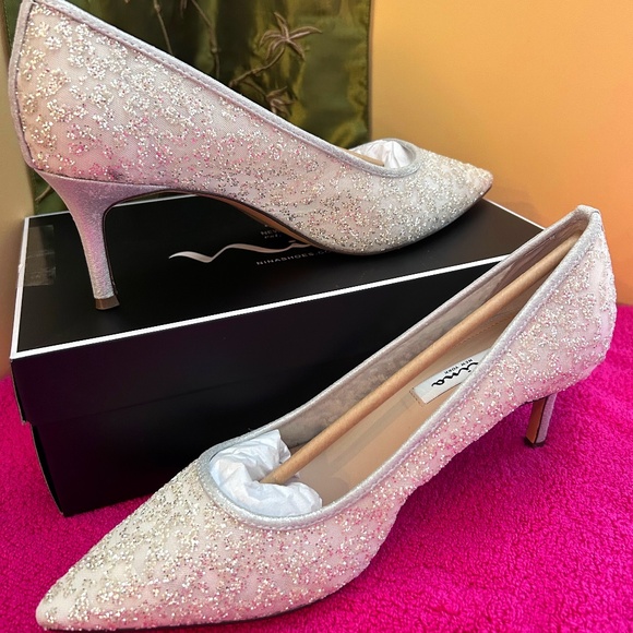 Nina Nikki-YM Silver Mesh REF/SDT Heels - Picture 1 of 12